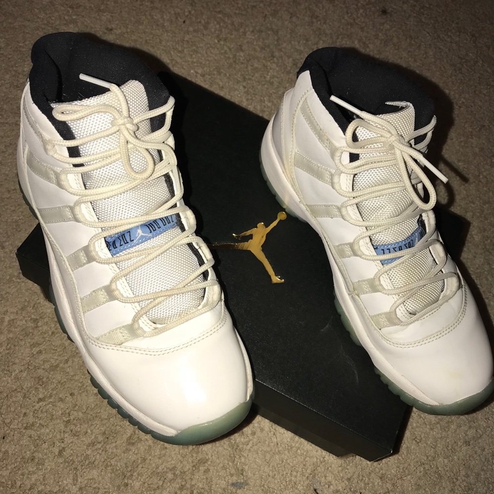 Jordan 11’s - Picture 3 of 5